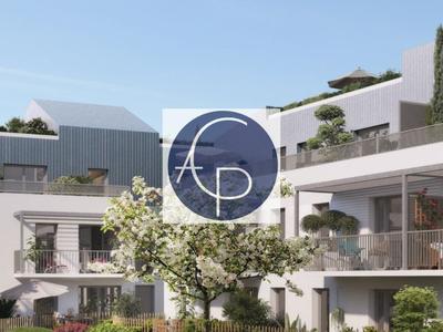 Appartement - 85 m² - 4 pièces