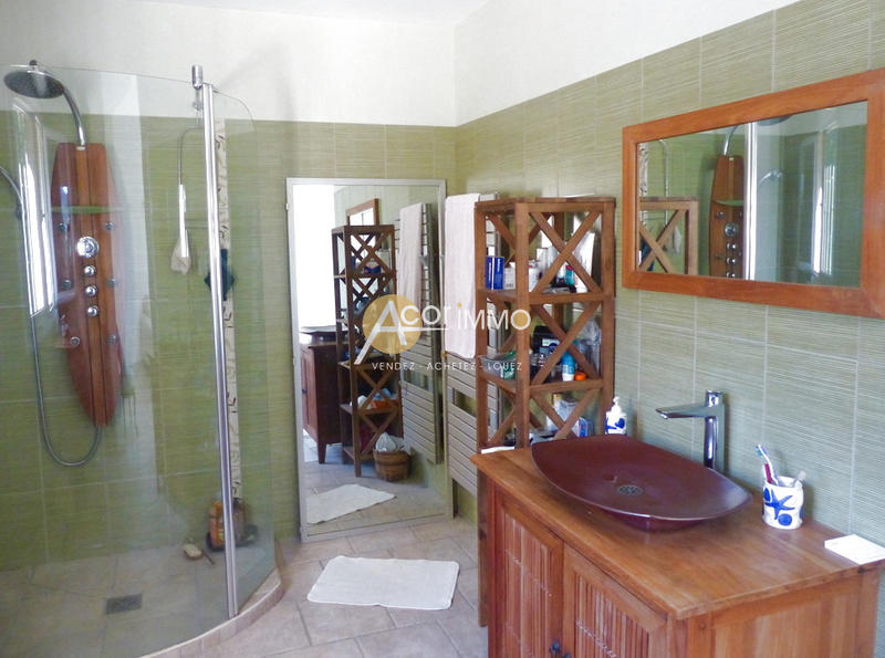 Maison - 170 m² - 5 pièces