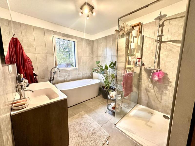 Maison - 116 m² - 5 pièces