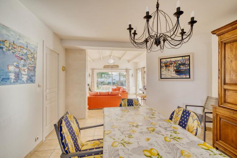 Pavillon - 111 m² - 5 pièces