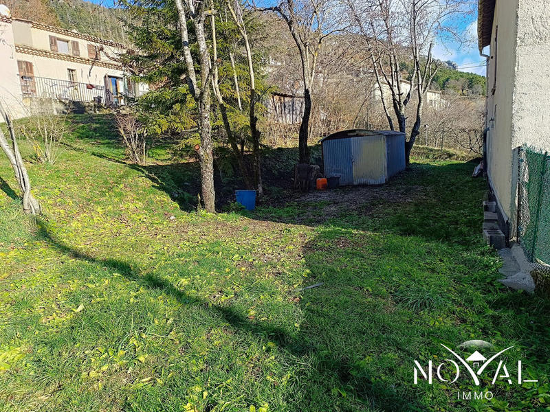 Maison - 92 m² - 4 pièces