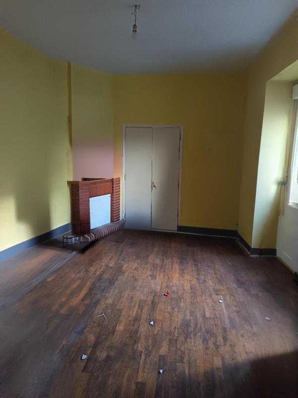 Maison - 145 m² - 10 pièces