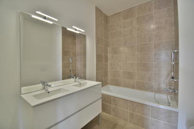 Appartement - 95 m² - 4 pièces