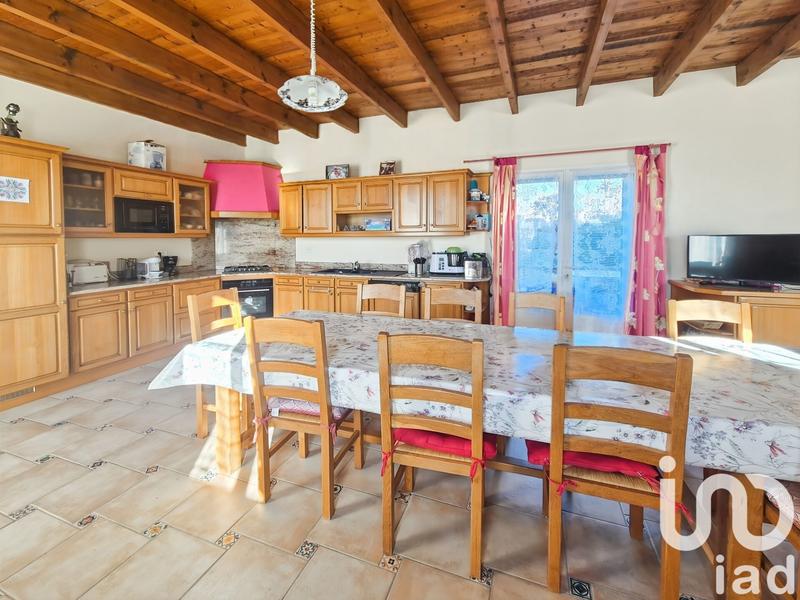 Maison - 176 m² - 7 pièces