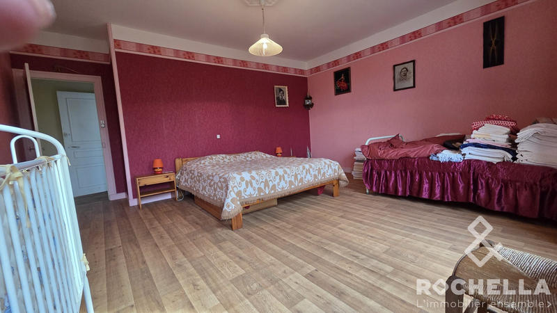 Maison ancienne - 190 m² - 7 pièces