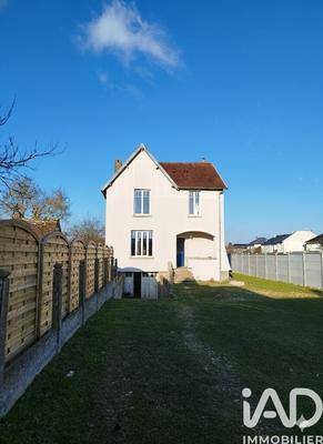 Maison - 105 m² - 4 pièces