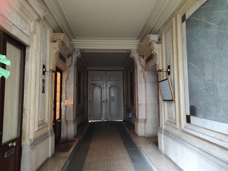 Appartement bourgeois - 8 m² - 1 pièce