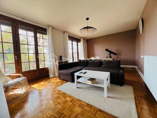 Appartement - 77 m² - 3 pièces