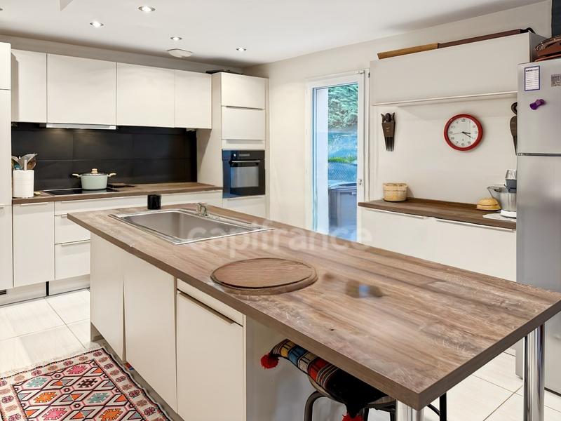 Maison - 150 m² - 6 pièces