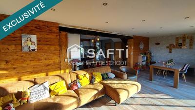 Maison - 94 m² - 6 pièces