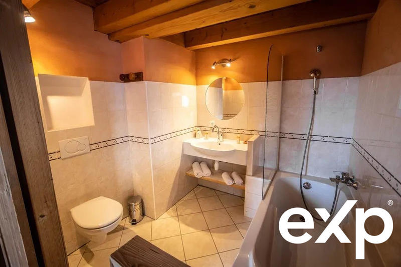 Châlet - 148 m² - 6 pièces