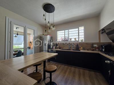 Maison bourgeoise - 232 m² - 7 pièces