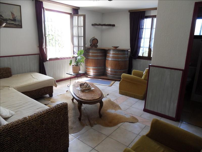 Maison - 186 m² - 7 pièces