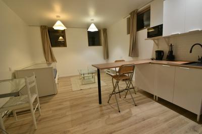 Studio - 24 m² - 1 pièce