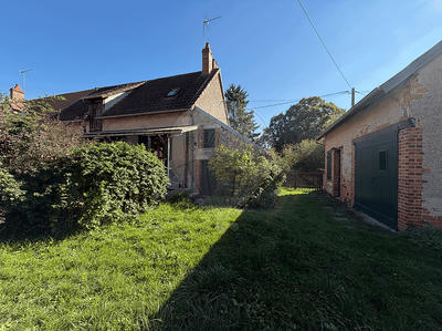 Maison - 90 m² - 4 pièces