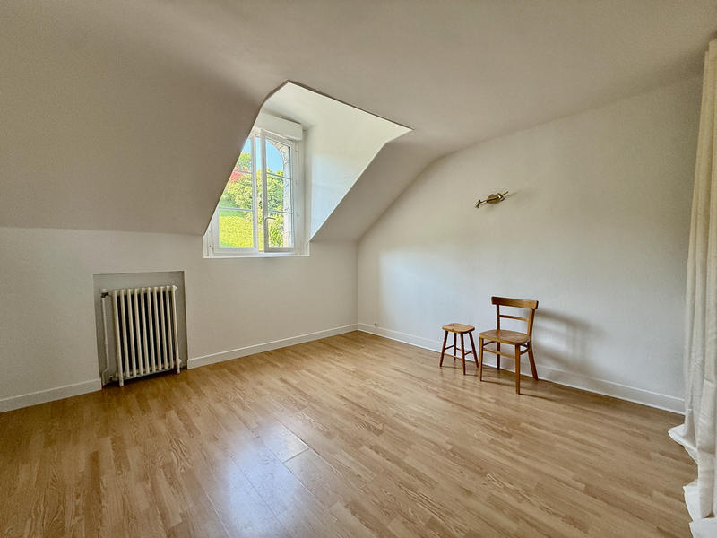 Maison - 160 m² - 7 pièces