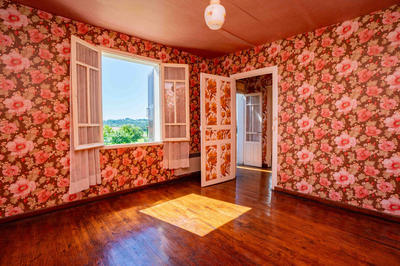 Maison - 213 m² - 5 pièces