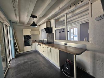 Maison - 150 m² - 5 pièces