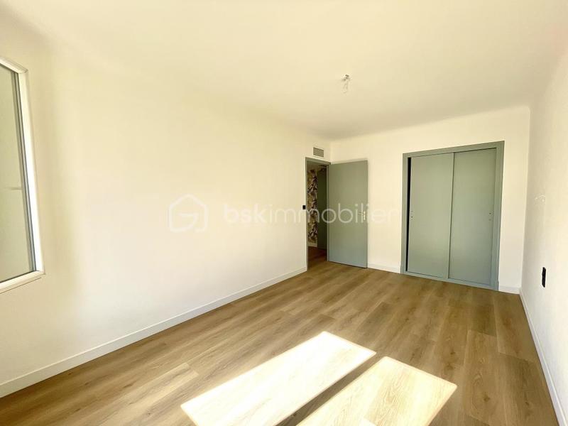 Appartement - 75 m² - 3 pièces