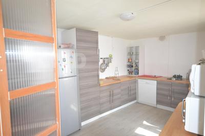 Maison - 145 m² - 7 pièces