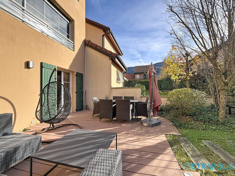 Maison - 138 m² - 4 pièces