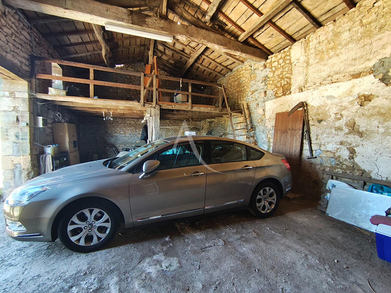 Maison - 105 m² - 4 pièces