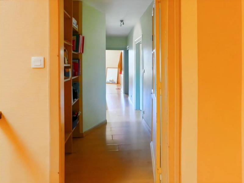 Maison - 210 m² - 6 pièces