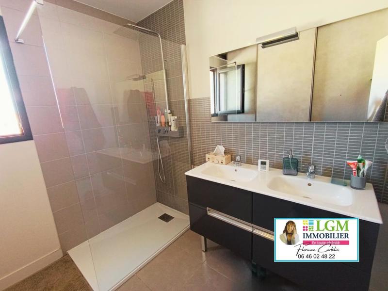 Maison - 115 m² - 4 pièces