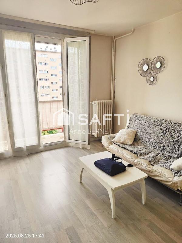 Appartement - 64 m² - 4 pièces