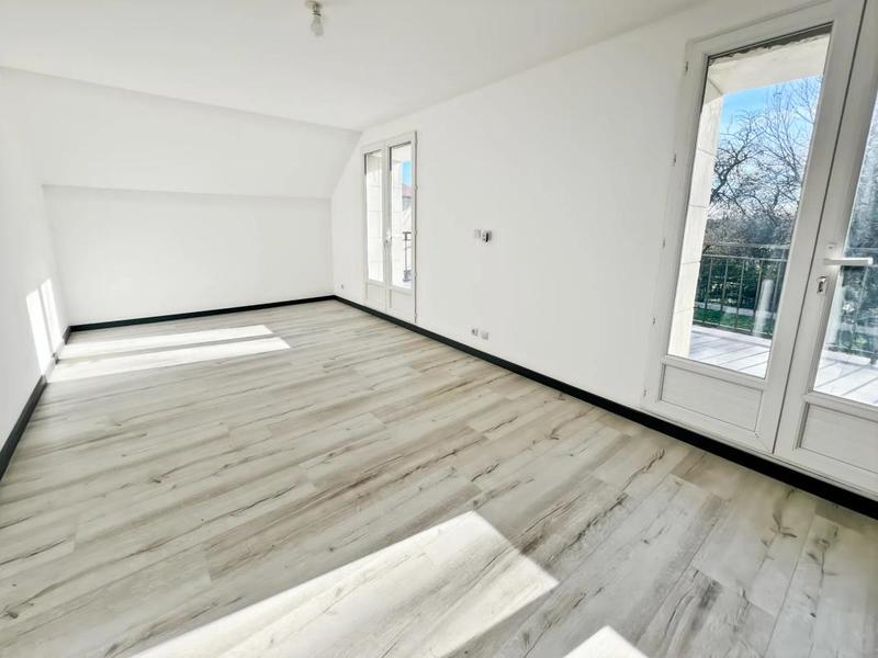 Propriété - 390 m² - 12 pièces