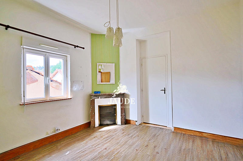 Maison - 102 m² - 6 pièces