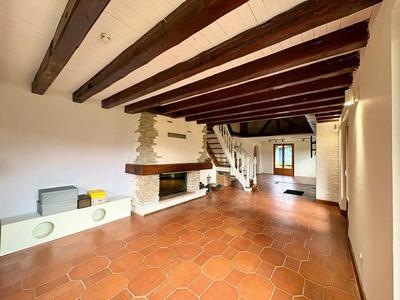 Maison - 123 m² - 6 pièces