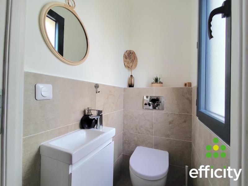 Maison - 160 m² - 6 pièces