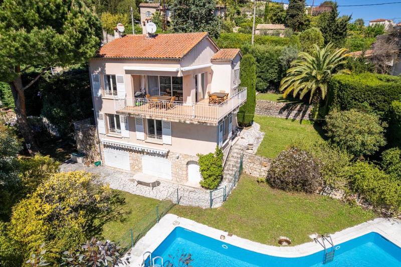 Maison - 153 m² - 6 pièces