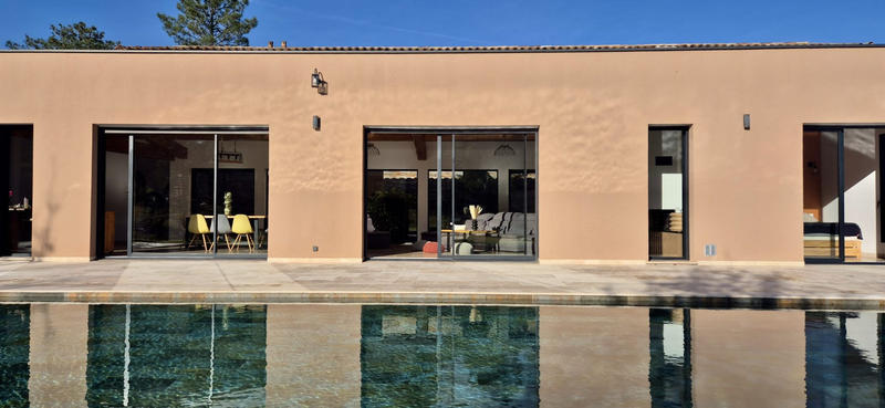 Maison contemporaine - 290 m² - 8 pièces