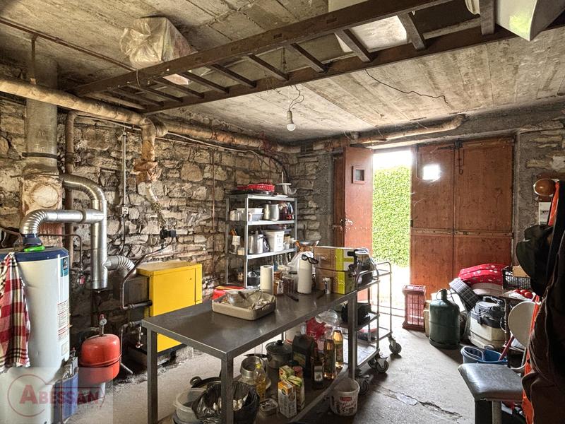 Maison en pierre - 113 m² - 5 pièces