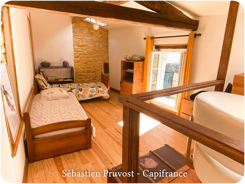 Maison de village - 125 m² - 4 pièces