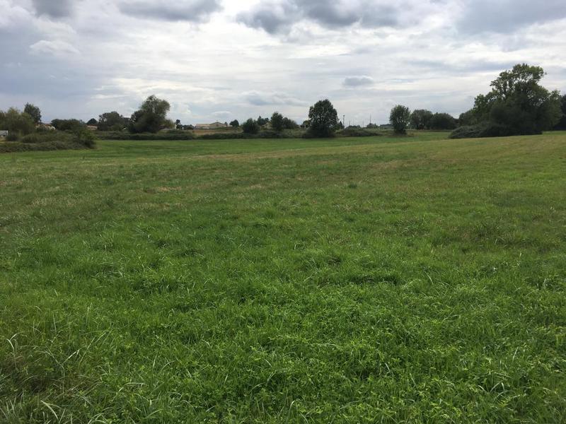 Terrain constructible - 1 127 m²