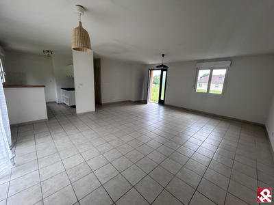 Maison - 86 m² - 4 pièces