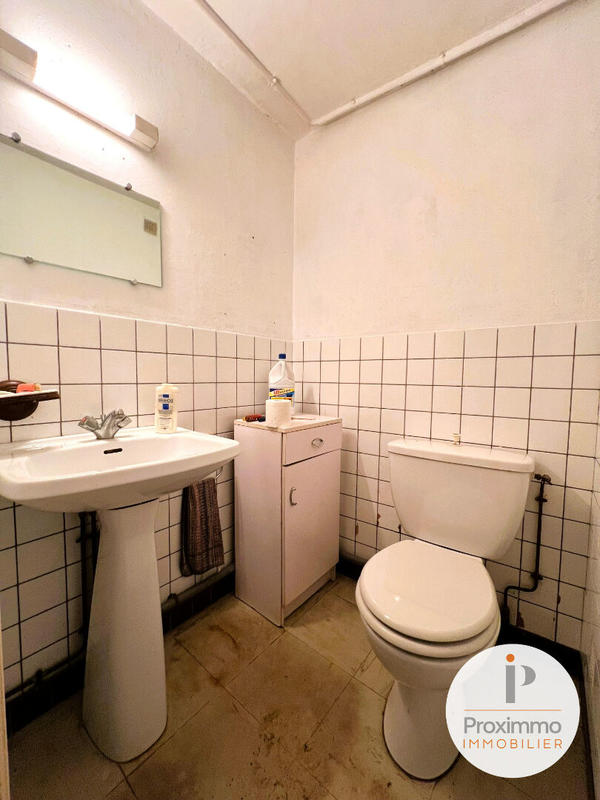 Maison - 340 m² - 13 pièces