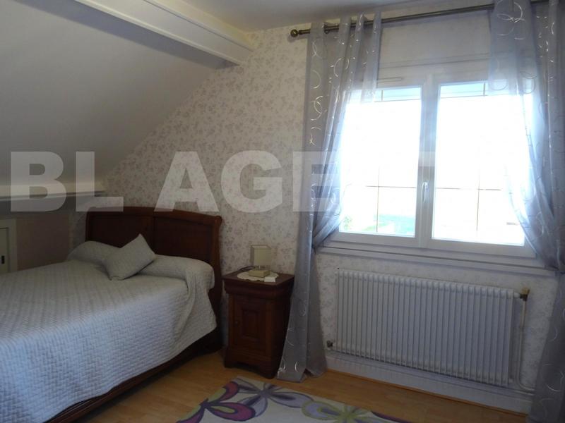 Maison - 106 m² - 4 pièces