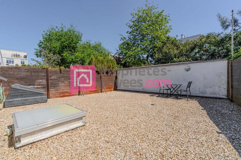 Appartement - 146 m² - 6 pièces