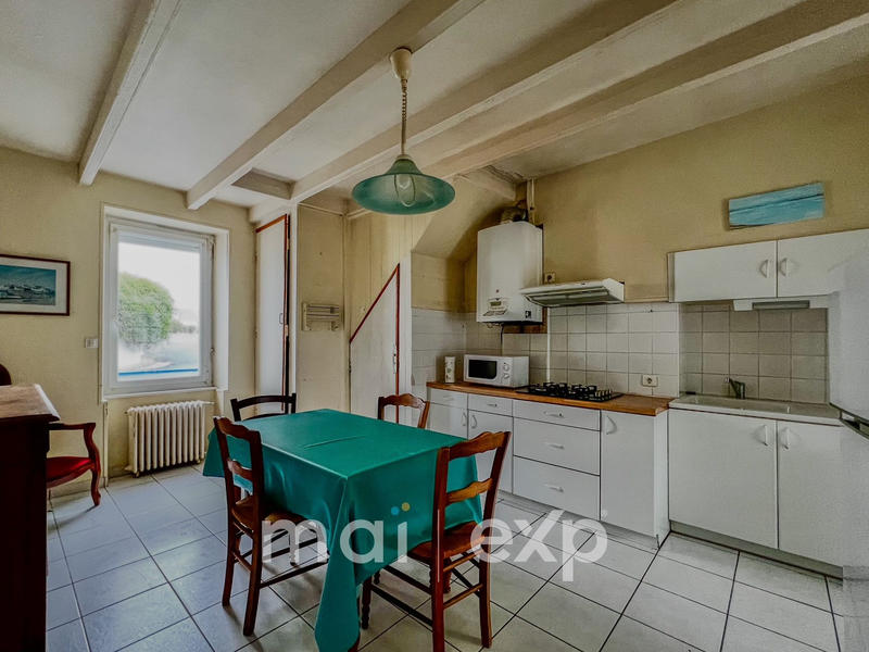 Maison traditionnelle - 91 m² - 5 pièces