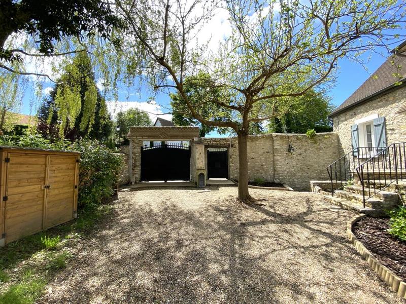 Maison ancienne - 147 m² - 7 pièces