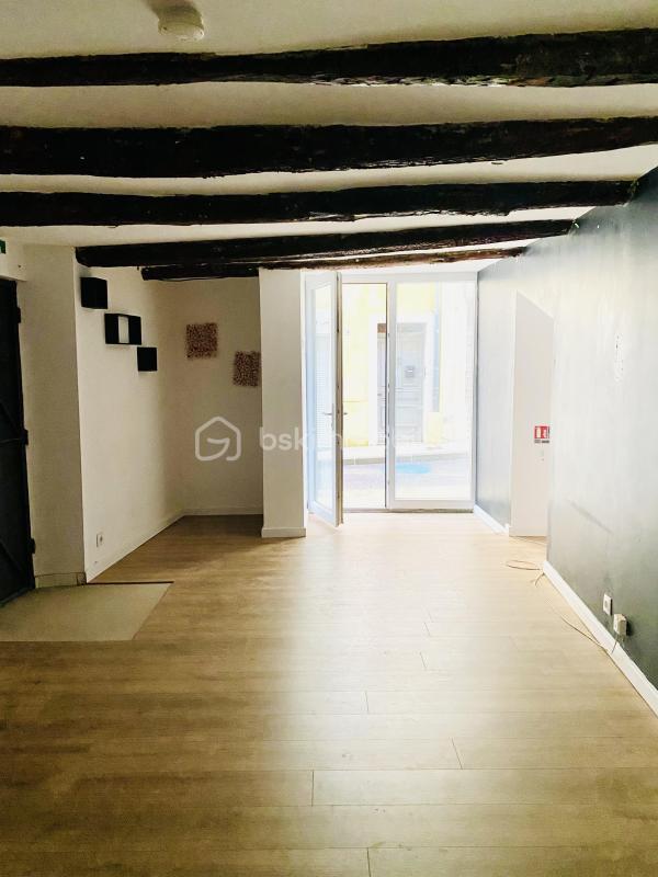 Local commercial - 33 m² - 1 pièce