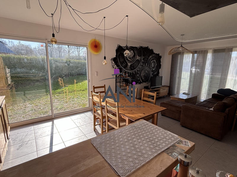 Maison contemporaine - 107 m² - 5 pièces