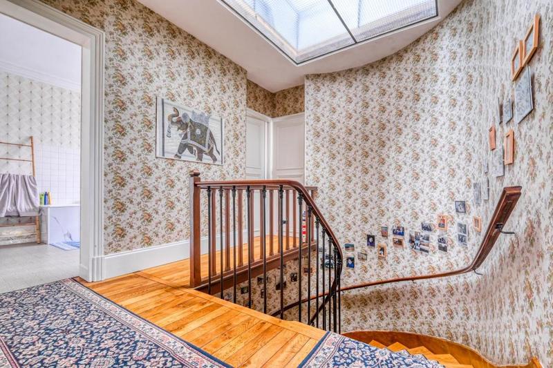 Maison de maîtres - 500 m² - 14 pièces