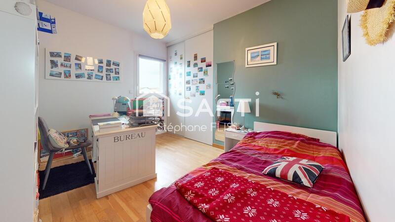 Maison - 162 m² - 6 pièces