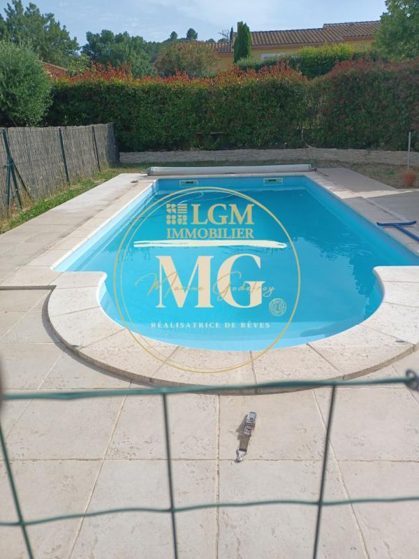 Maison - 93 m² - 4 pièces