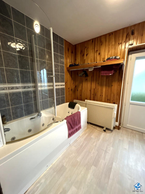 Viager - Maison ancienne - 117 m² - 6 pièces